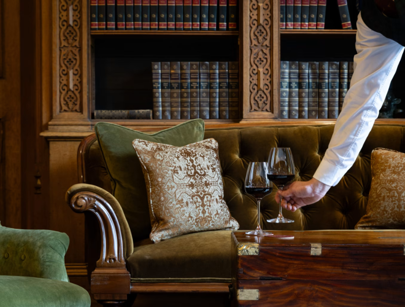 Dumbleton Hall - Image 3