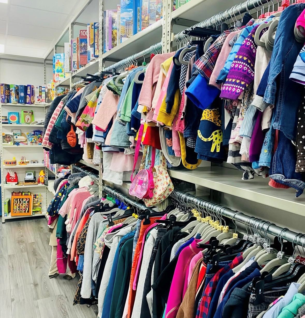 Linc Charity Shop - Bath Rd - Image 3