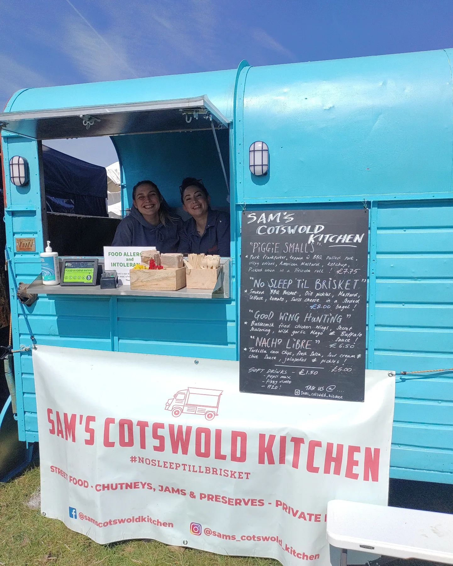 Sam's Cotswold Kitchen - Image 3