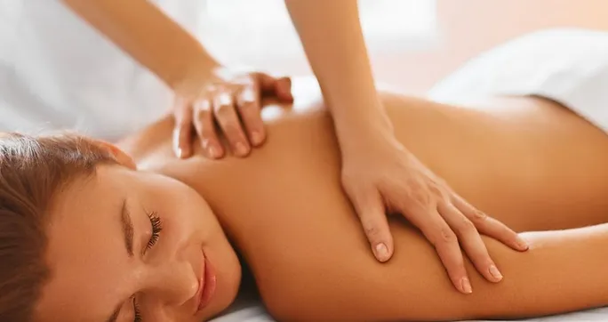 DL Beauty Clinic - Image 2