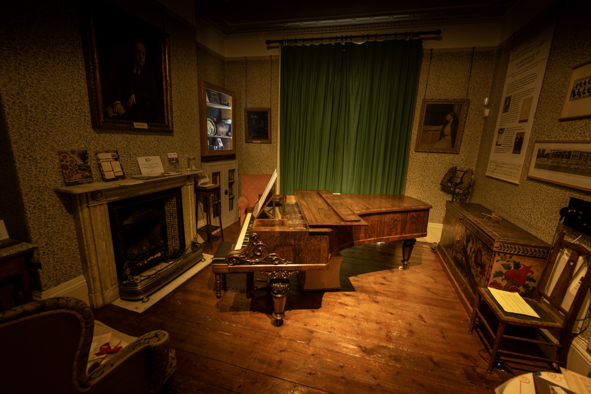 Holst Victorian House - Image 2