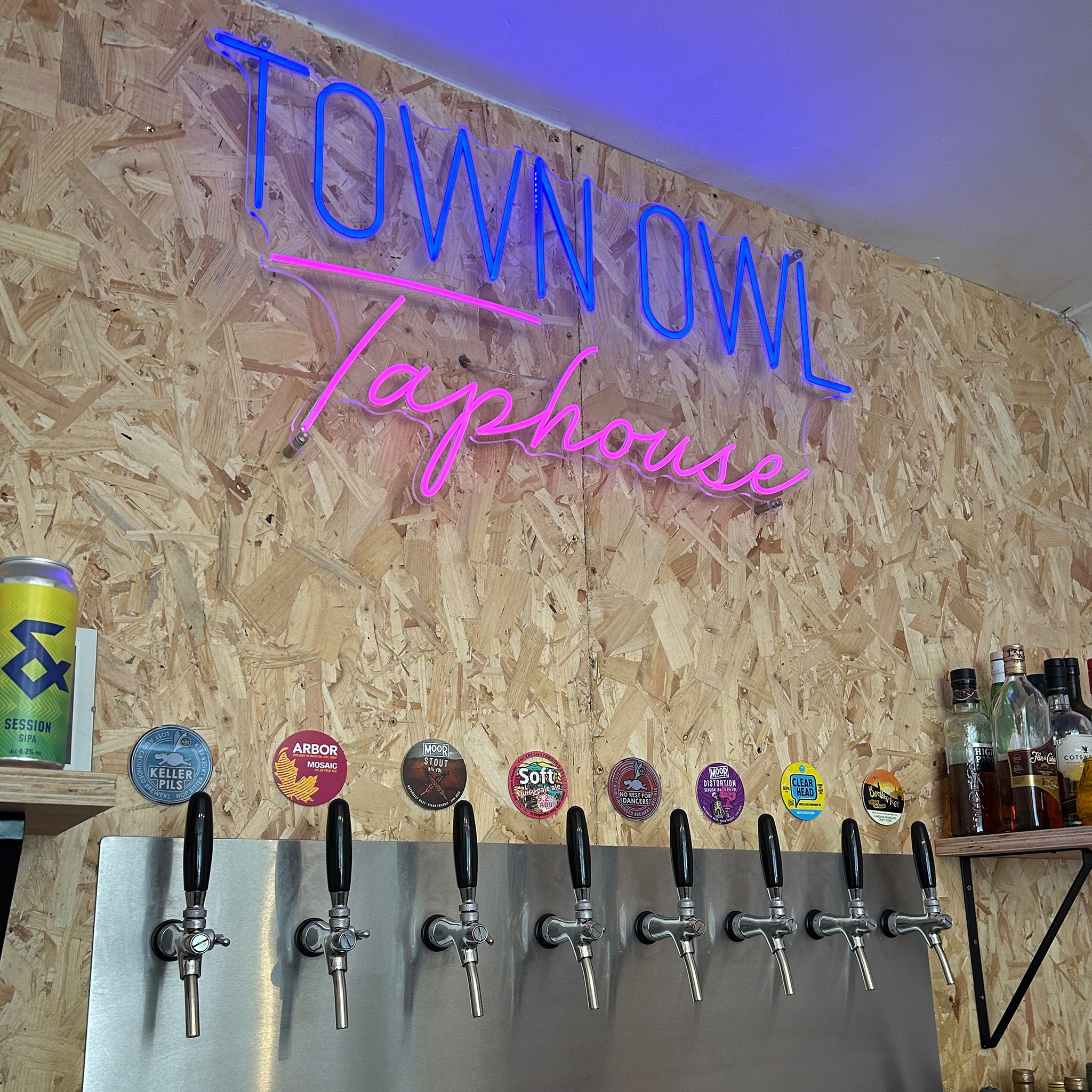 Town Owl Taphouse - Image 2