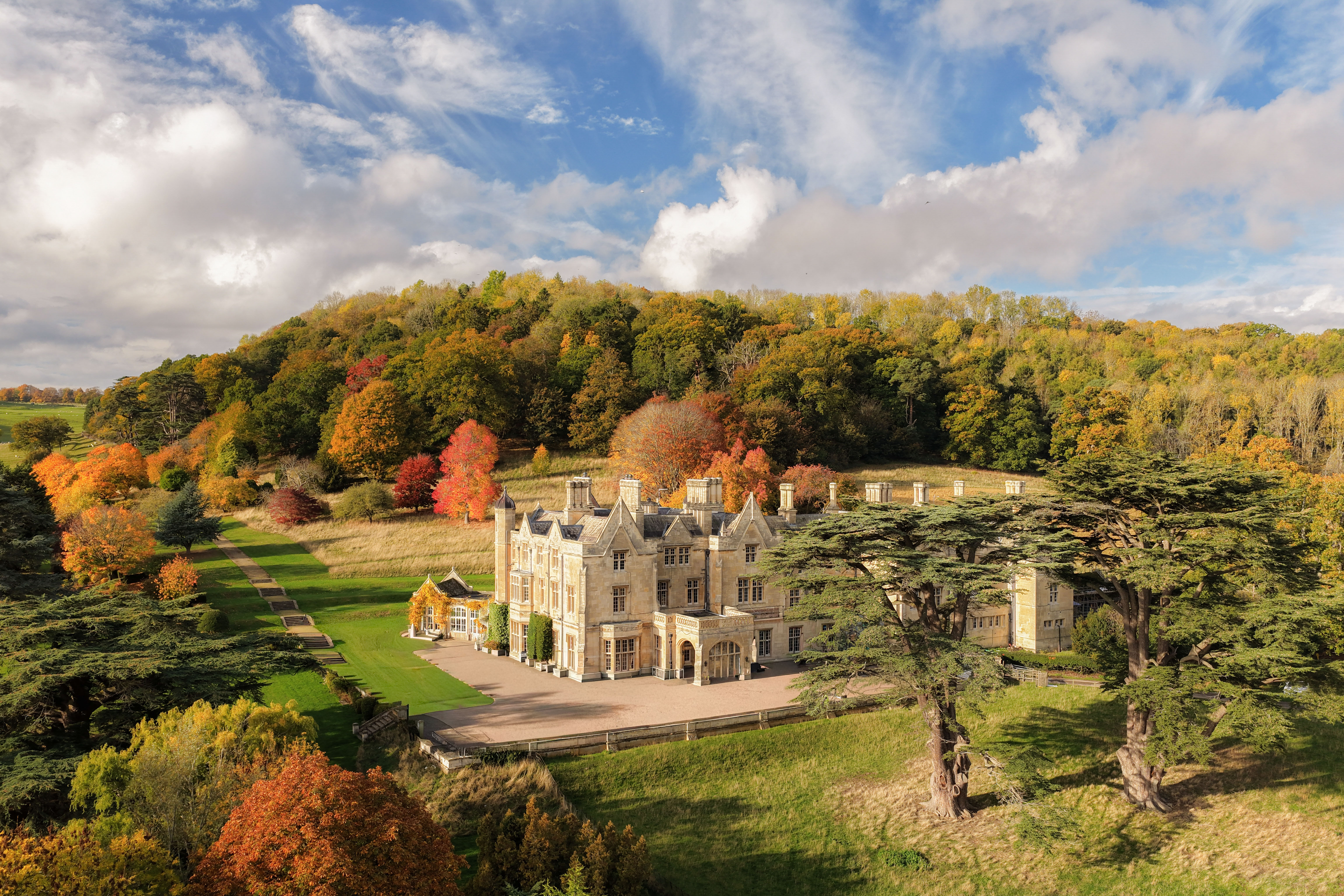 Dumbleton Hall - Image 2