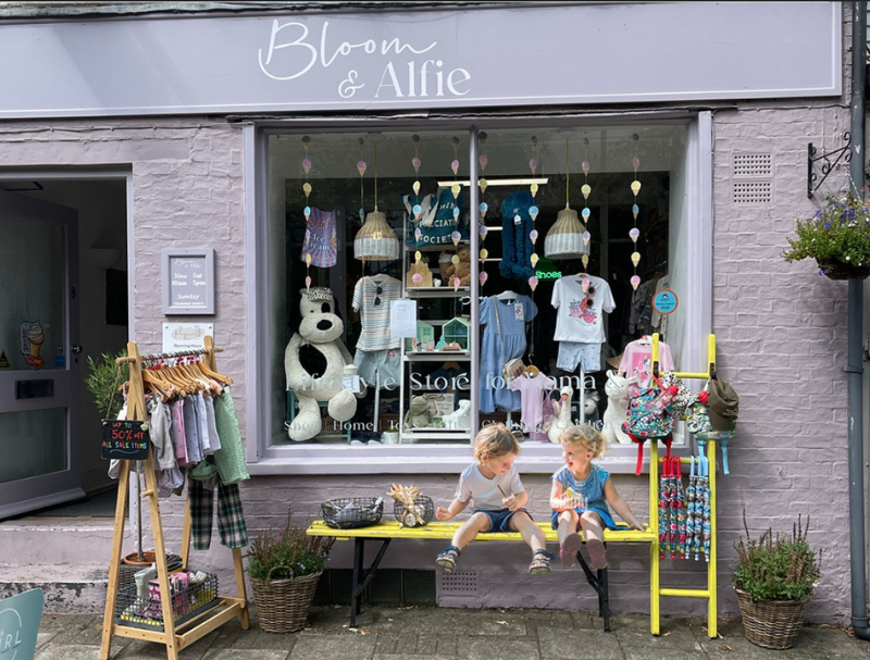 Bloom and Alfie - Image 3