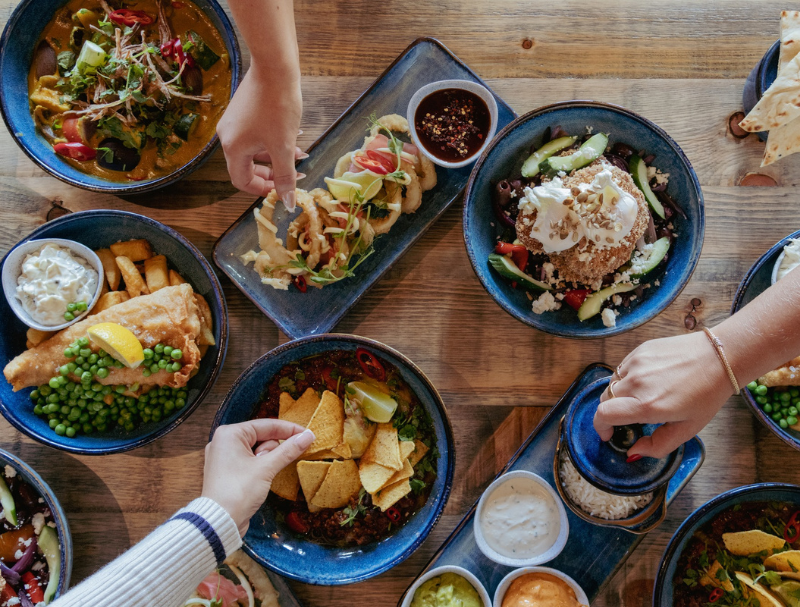 Gateway Café and Bar - Image 3