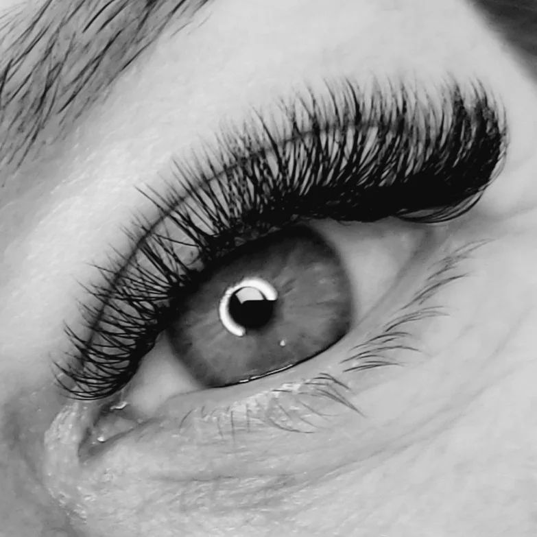 Tenacious Lashes - Image 3