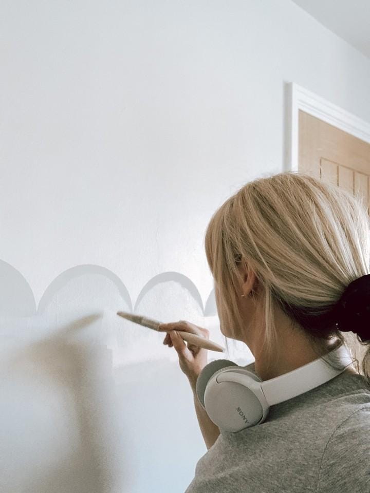 The Lady Painter - Image 3