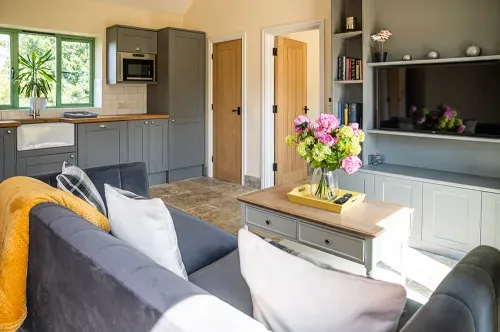 Bears Court - Image 2